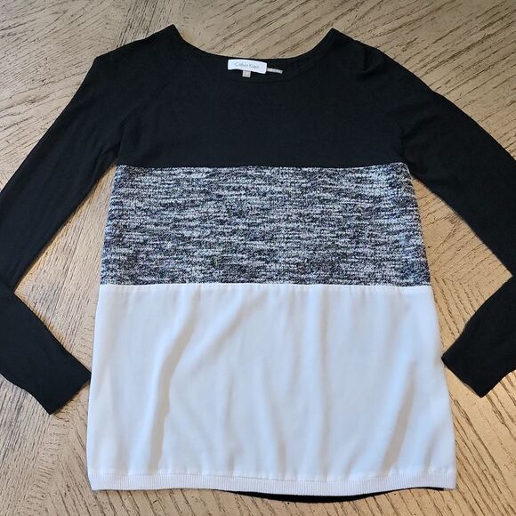 Black and white cute long sleeve top XS Calvin Klein 🖤🤍 - Picture 1 of 10